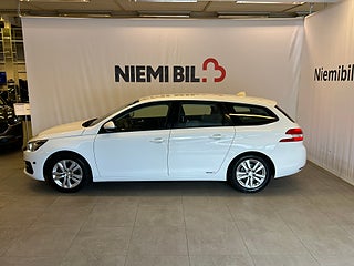 Peugeot 308 1.5 130hk Psensorer/Kamera/MoK-Värm/SoV-däck