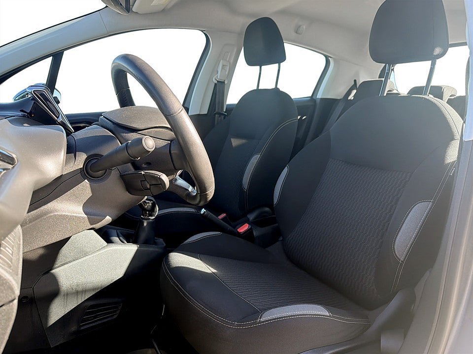 Bild på Peugeot 208 Active Style 1.2 PT 82hk KAMPANJRÄNTA 3,99%