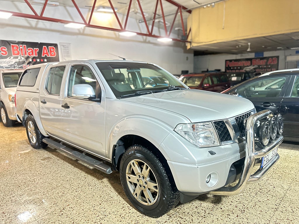 Nissan Navara Dubbelhytt 2.5 dCi 4x4 Ny Servad & Besiktigad 