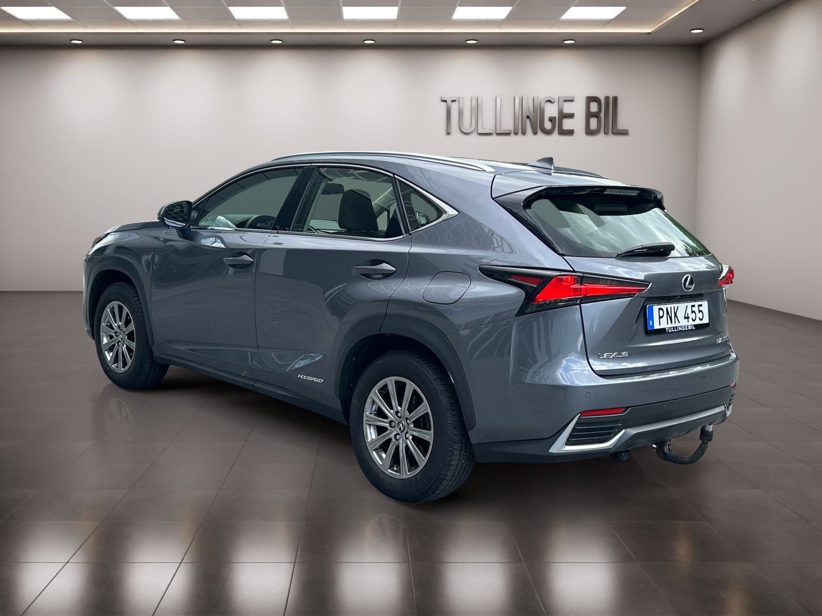 Lexus NX 2018, photo 3/56
