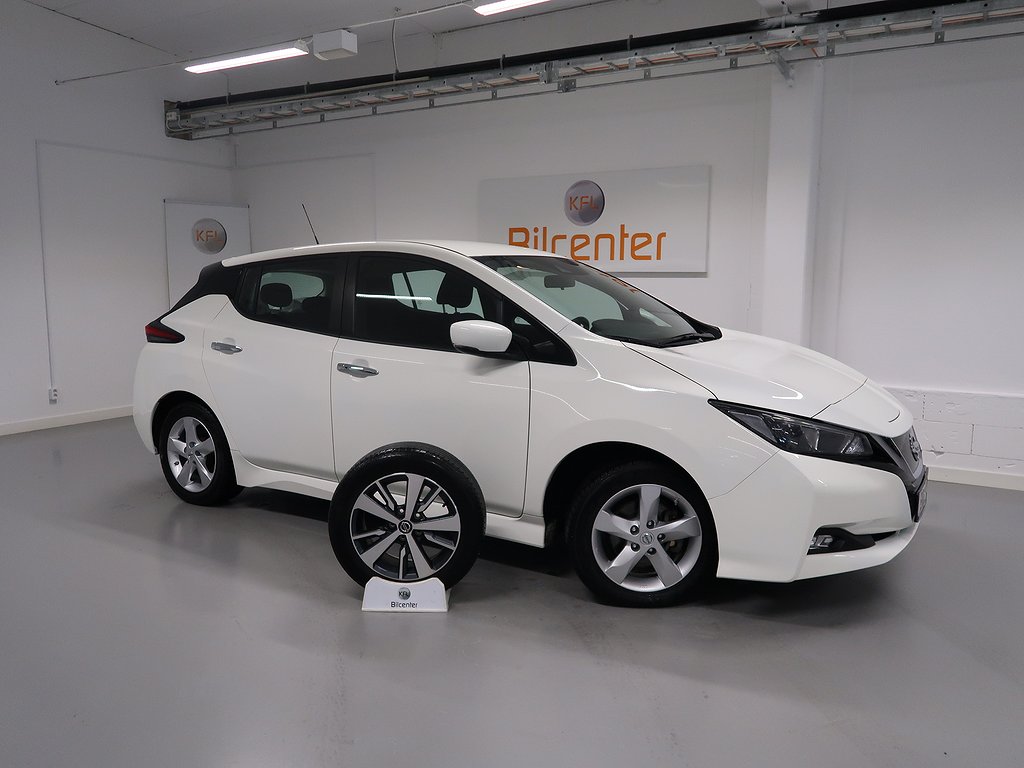 Nissan Leaf V-Däck ingår Navi-Kamera-Carplay-Rattvärme