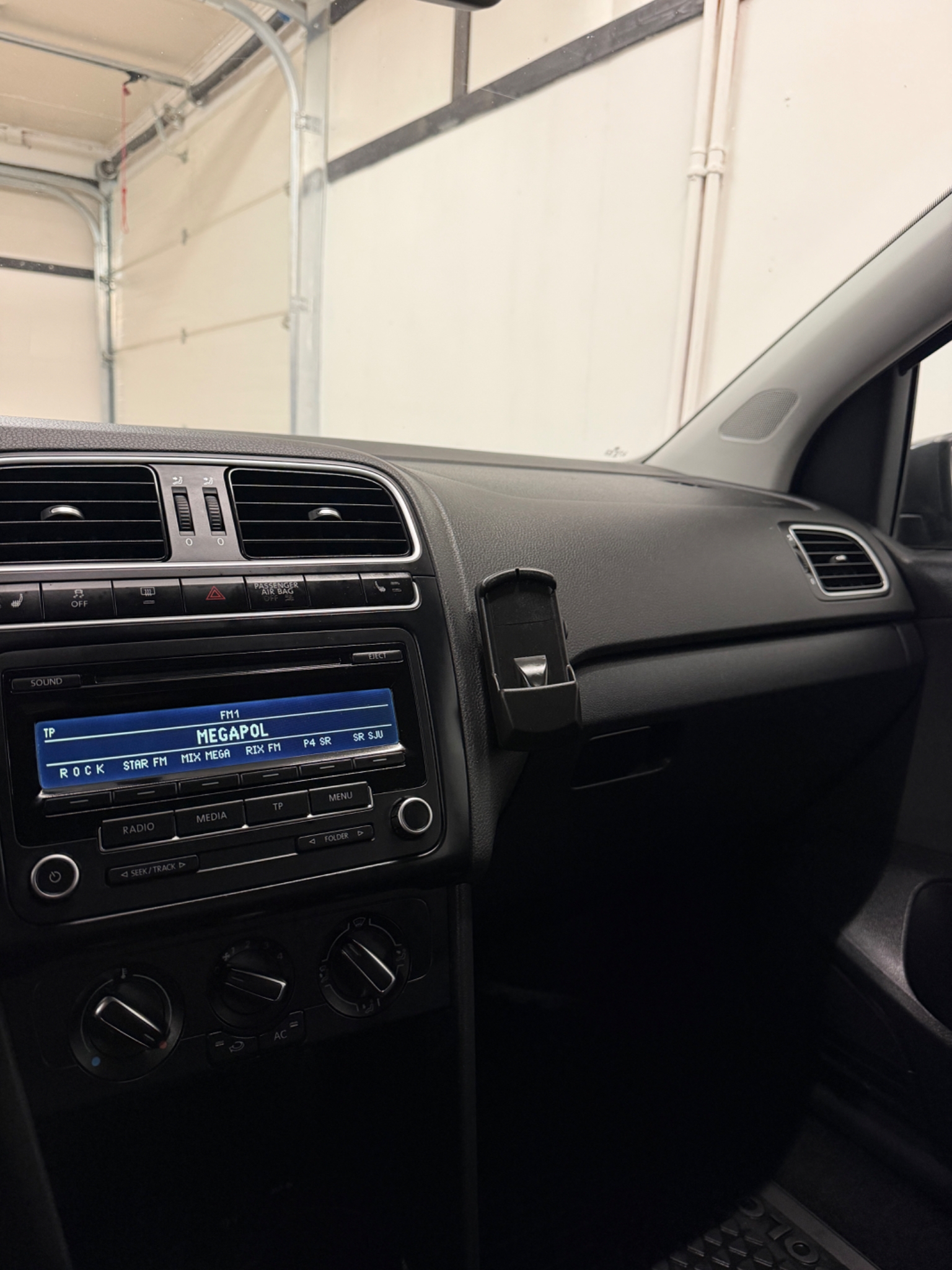 Volkswagen Polo 2013, bild 6/10