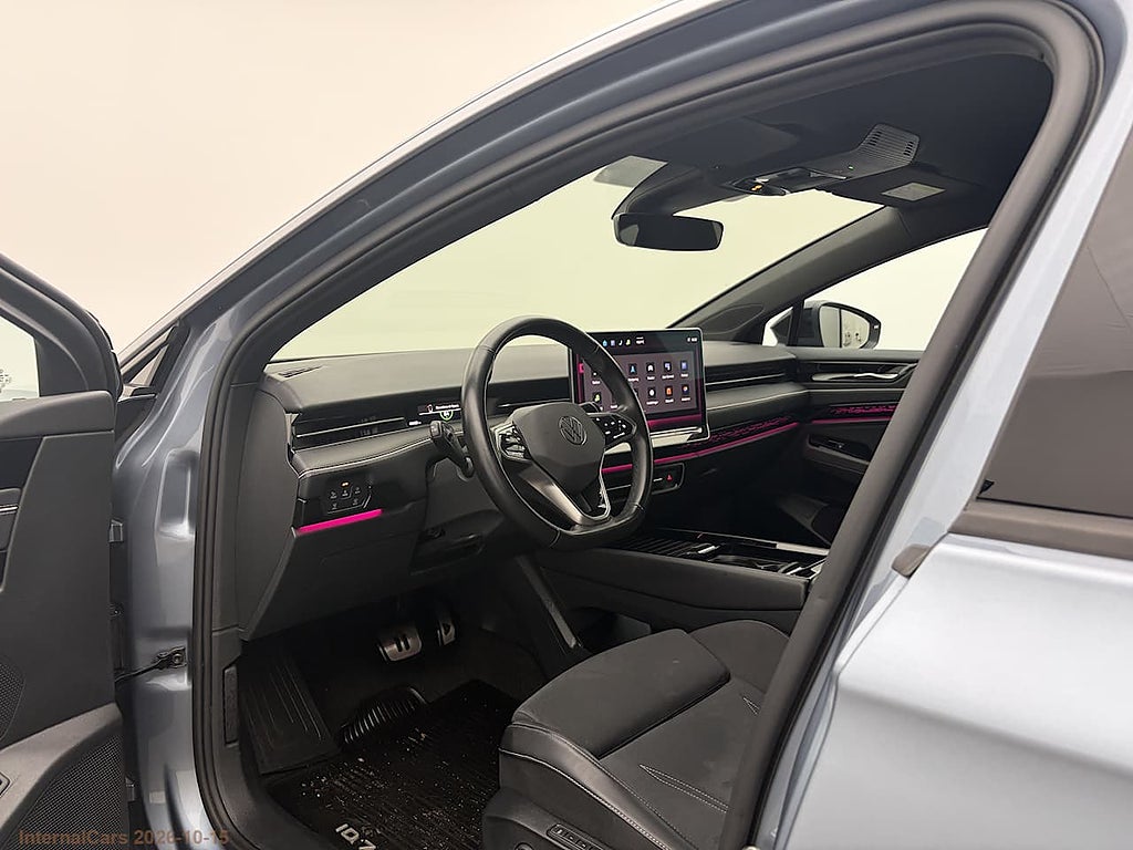 Volkswagen ID.7 Pro Tourer Pro dragkrok 360 kamera 286hk