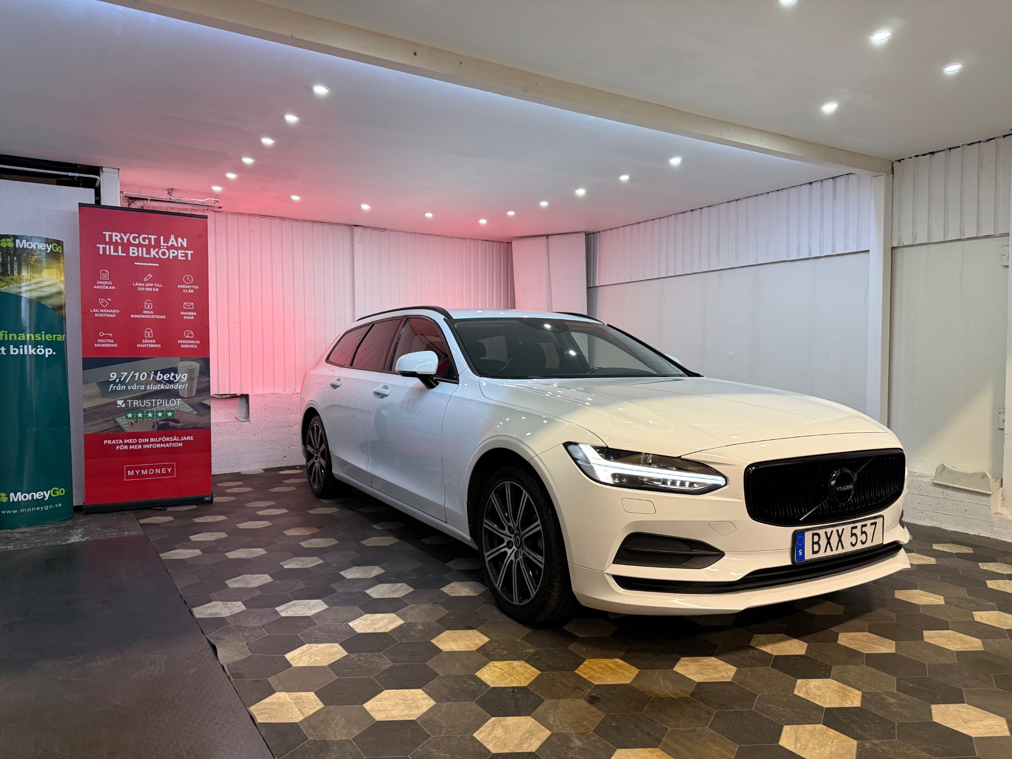Volvo V90 D3 Geartronic Business Drag 2017, bild 2/10