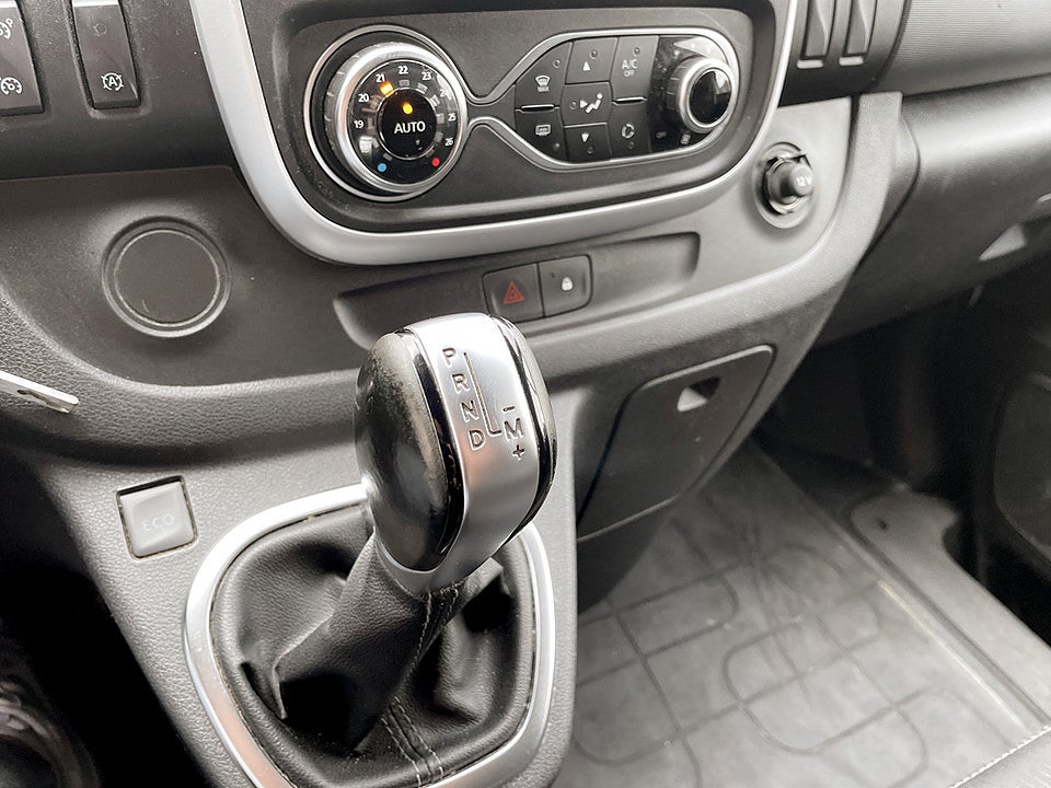 Bild på Nissan NV300 2.9t 2.0 dCi 170hk Aut DRAG B-KAMERA 
