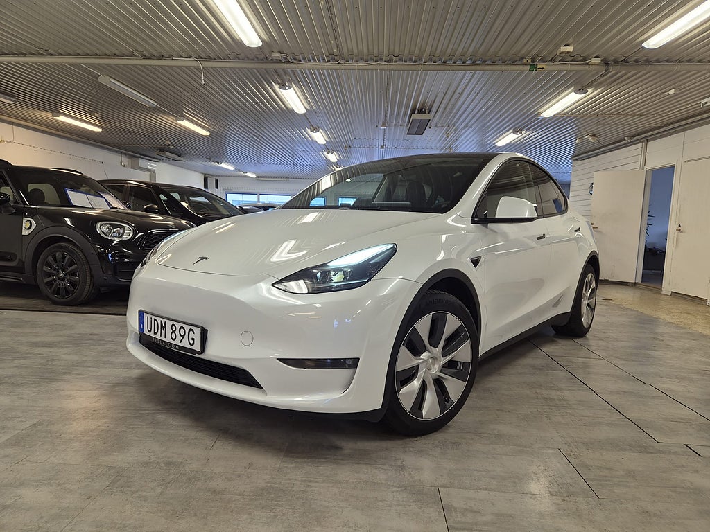 Tesla Model Y Long Range / Reserverad !!