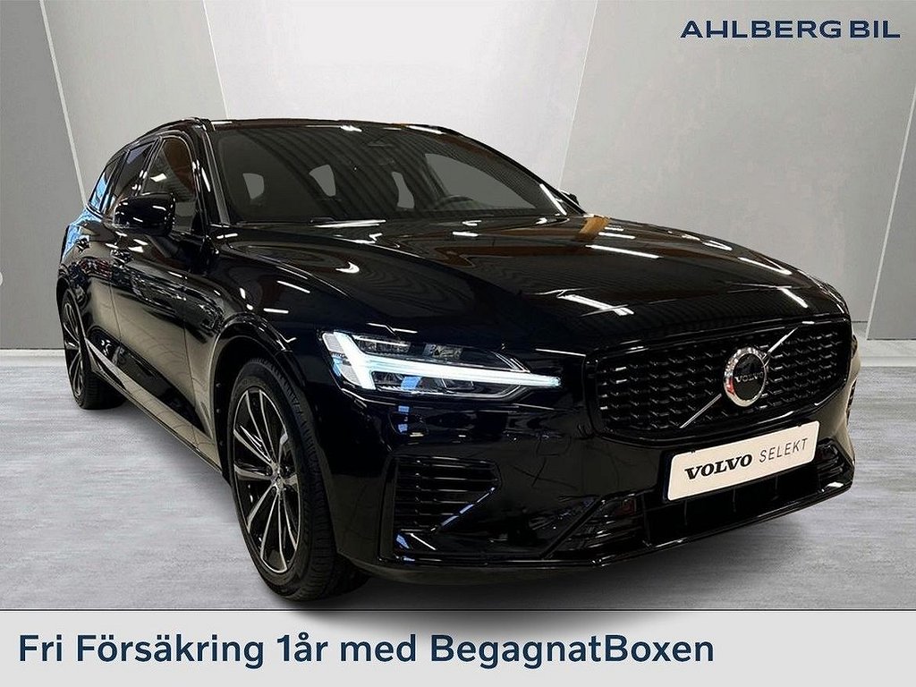 Volvo V60 Recharge T6 Plus Dark, Akustikrutor, Baklucka Elmanövrerad, Navi