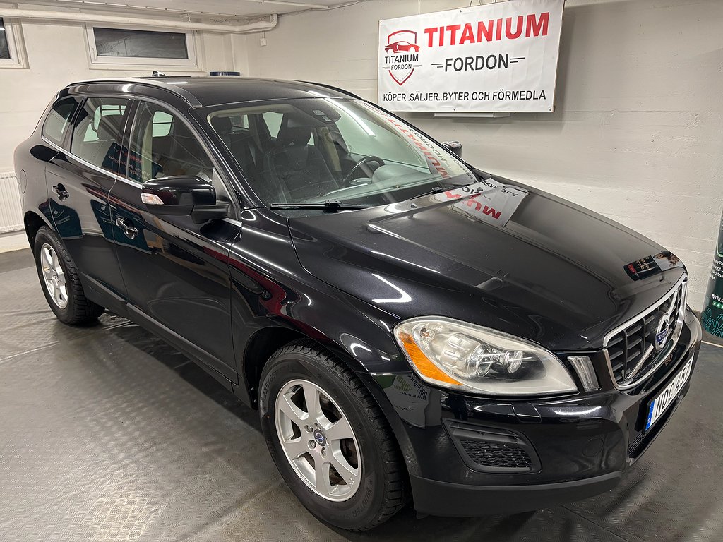 Volvo XC60 D5 AWD Momentum Euro 5 DRAGKROK