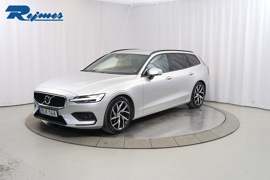 Volvo V60 D4 AWD Momentum SE II