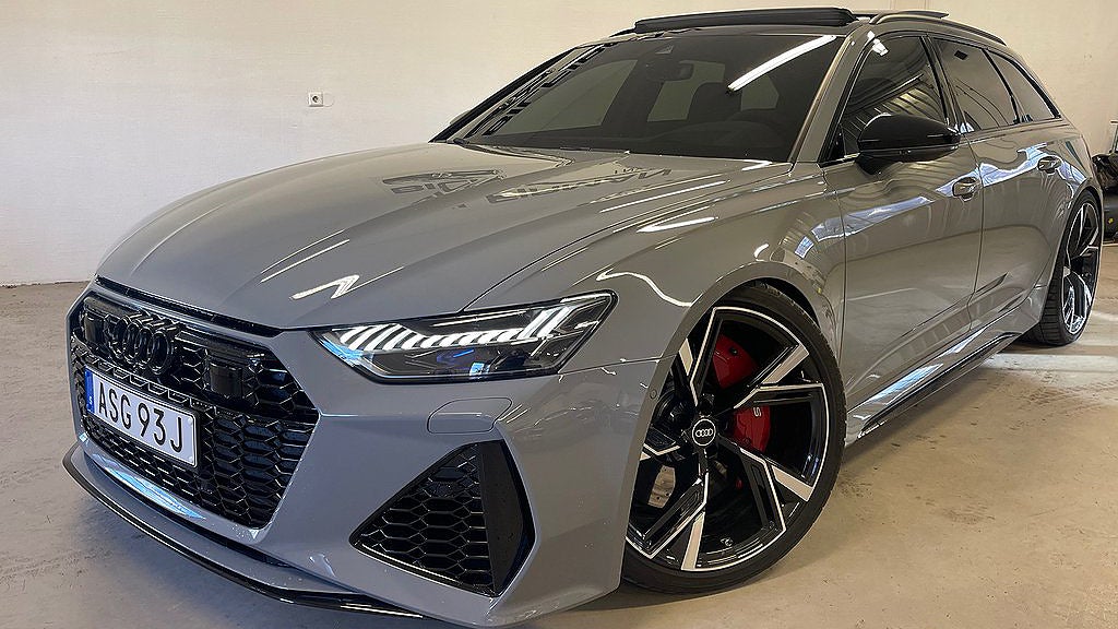 Audi RS6 har en V8-motor på 600 hästkrafter. 