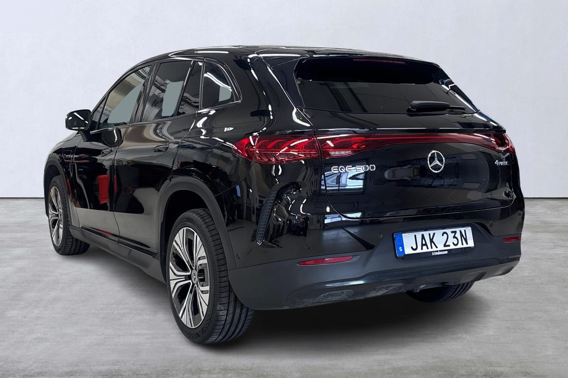 Mercedes-Benz EQE SUV 2023, bild 4/10