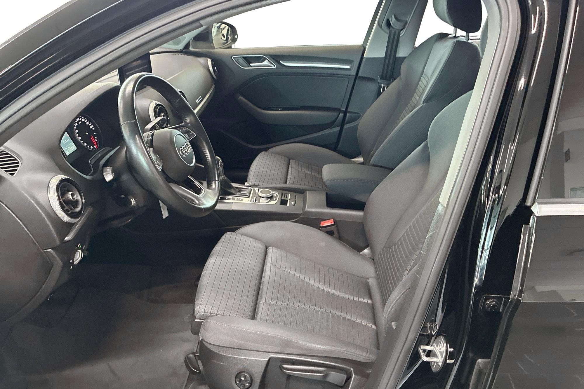 Audi A3 2019, bild 7/10