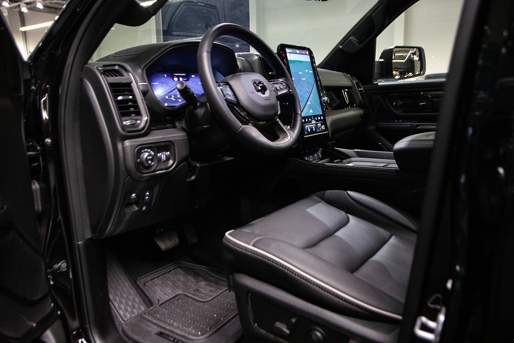 Dodge RAM 1500 Limited E85 LÅG SKATT 548 hk Rambox Night Edition