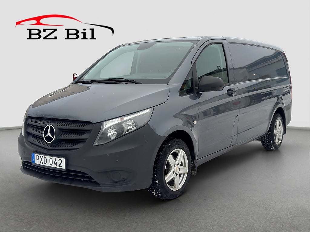 Mercedes-Benz Vito 111 CDI 2.8t Lång Drag  Värmare MOMS 3 Sits