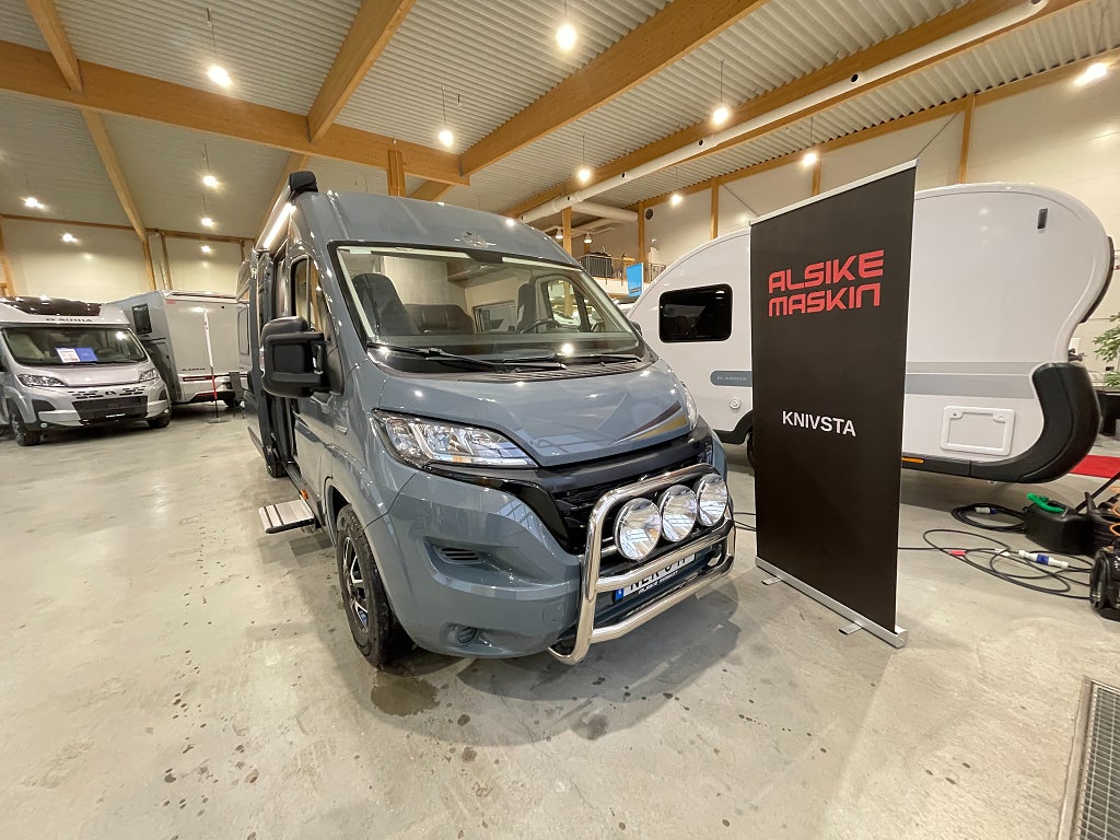 Ci Kyro Duo XL Elite / Truma Diesel / Höj och sänkbarsäng / Solcell - Ci