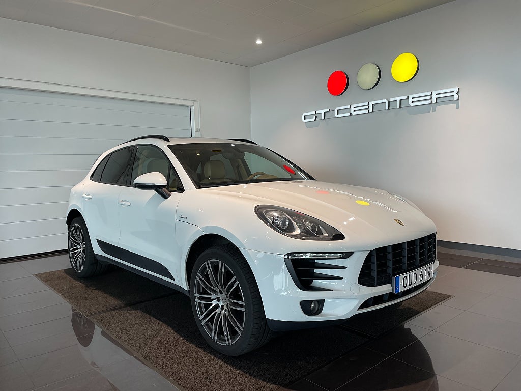 Porsche Macan S Diesel Värmare Panorama Kamera Drag 21"