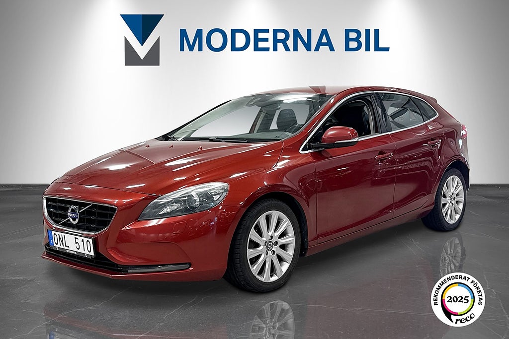 Volvo V40 D2 Summum 115hk Drag B-kam BLIS Skinn Dvärm Kamrem bytt