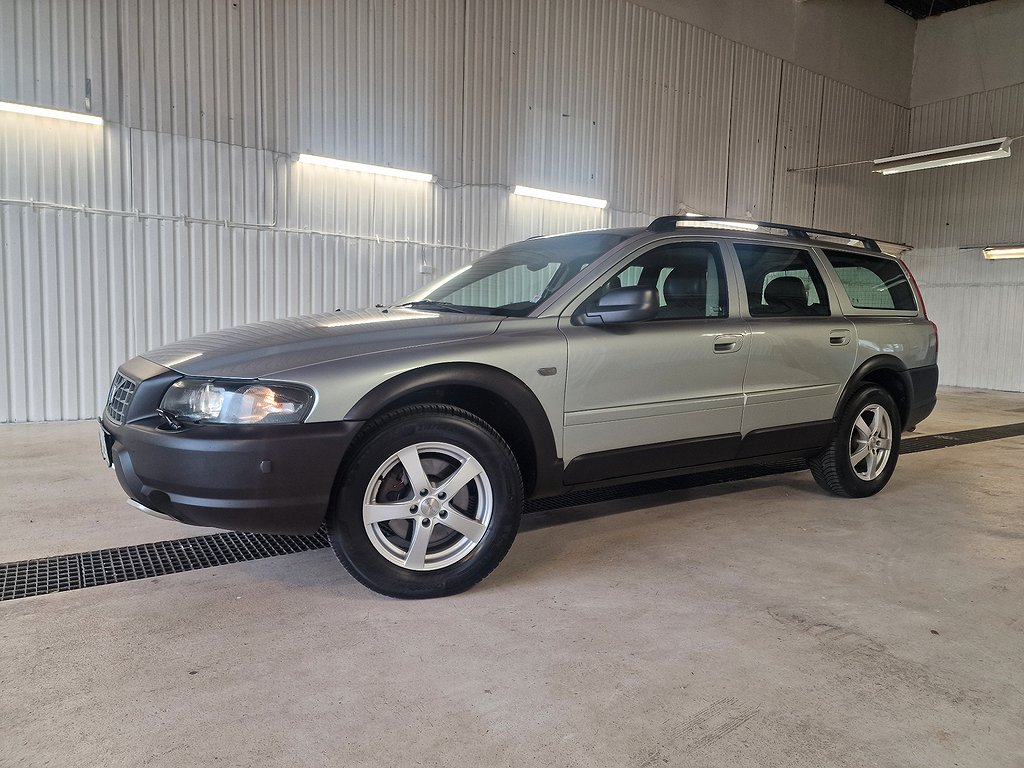 Volvo XC70 2.5T AWD #såld#