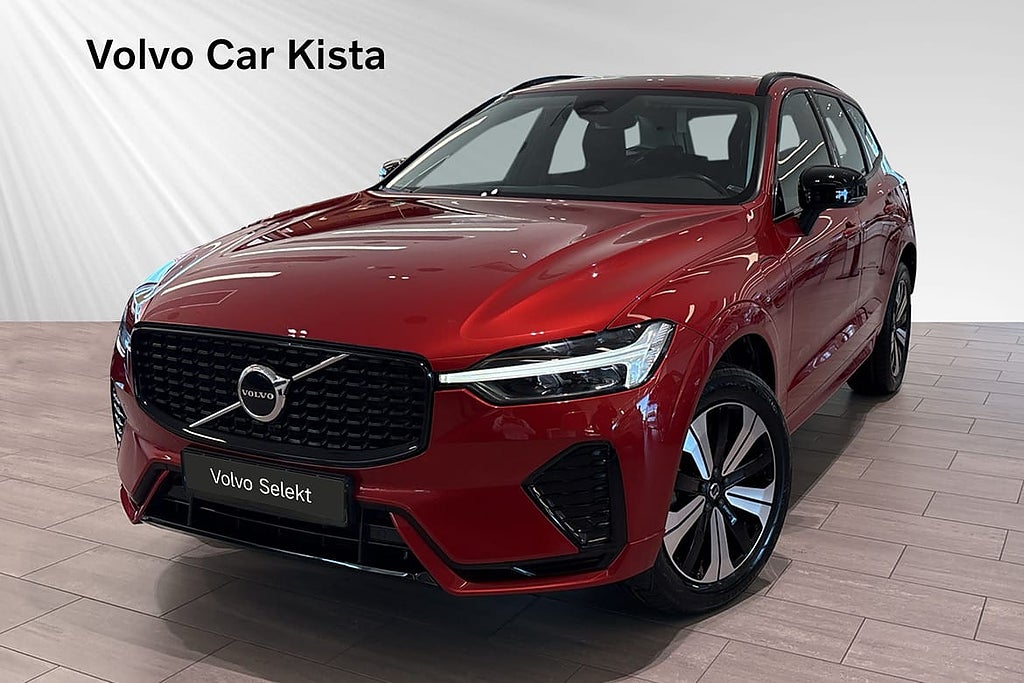 Volvo XC60 Recharge T6 Plus Dark Drag Pano Läder