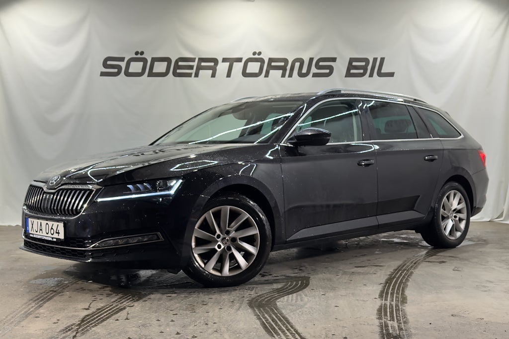 Skoda Superb 2.0 TDI 4x4 BUSINESS COCKPIT VÄRMARE DRAG MOMSBIL
