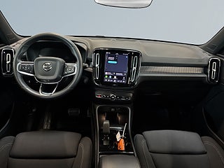 Volvo XC40 Recharge Twin Plus S&V/Drag/Backkamera/Carplay/Pvärm – bild 8