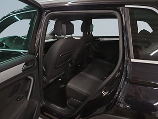 Volkswagen Tiguan 2.0 TSI 4Motion DSG S&V-hjul/Pvärm/Carplay/Rattvärme