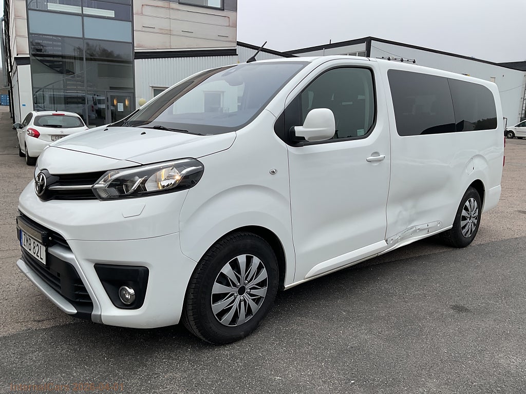 Toyota Proace Verso 1.5 D-4D 9-Sits Exportnetto 8341€