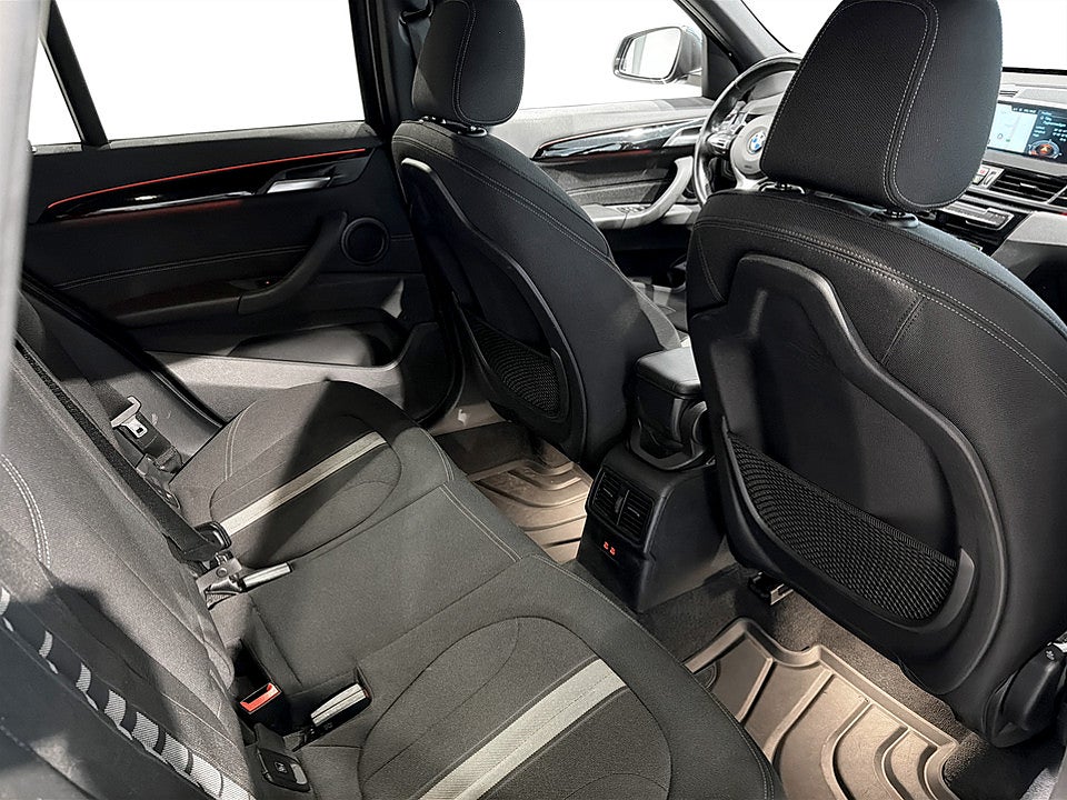 Bild på BMW X1 Sport Line Xdrive20d 190hk Aut AWD B-KAMERA HIFI NAVI