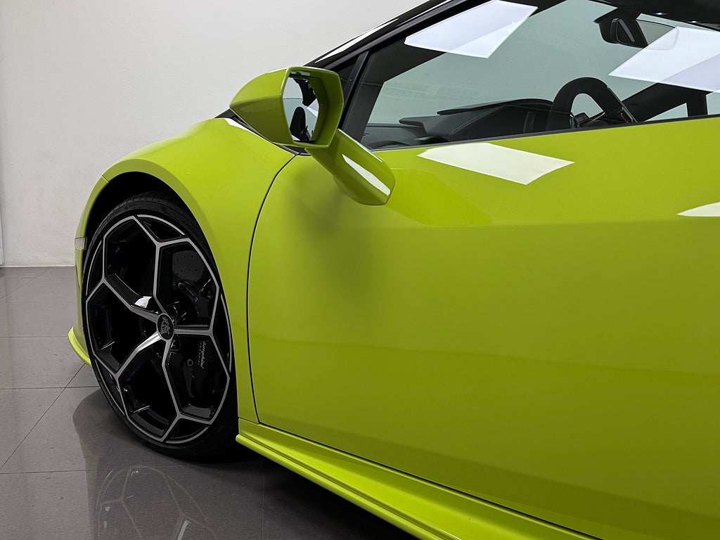 Lamborghini Huracán 2022 - miniatyr 14