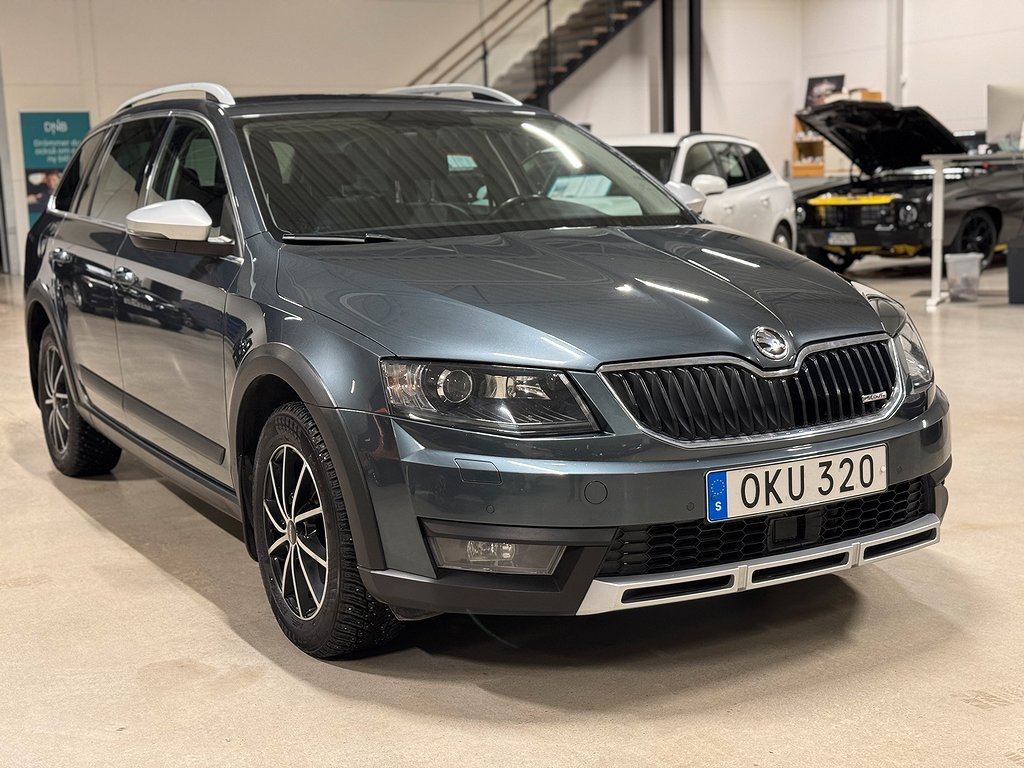 Skoda Octavia Scout 2.0 TDI 4x4 Premium EU6 D-VÄRME V-HJUL