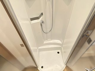 Husbil-integrerad Bürstner I 920 G 31 av 43