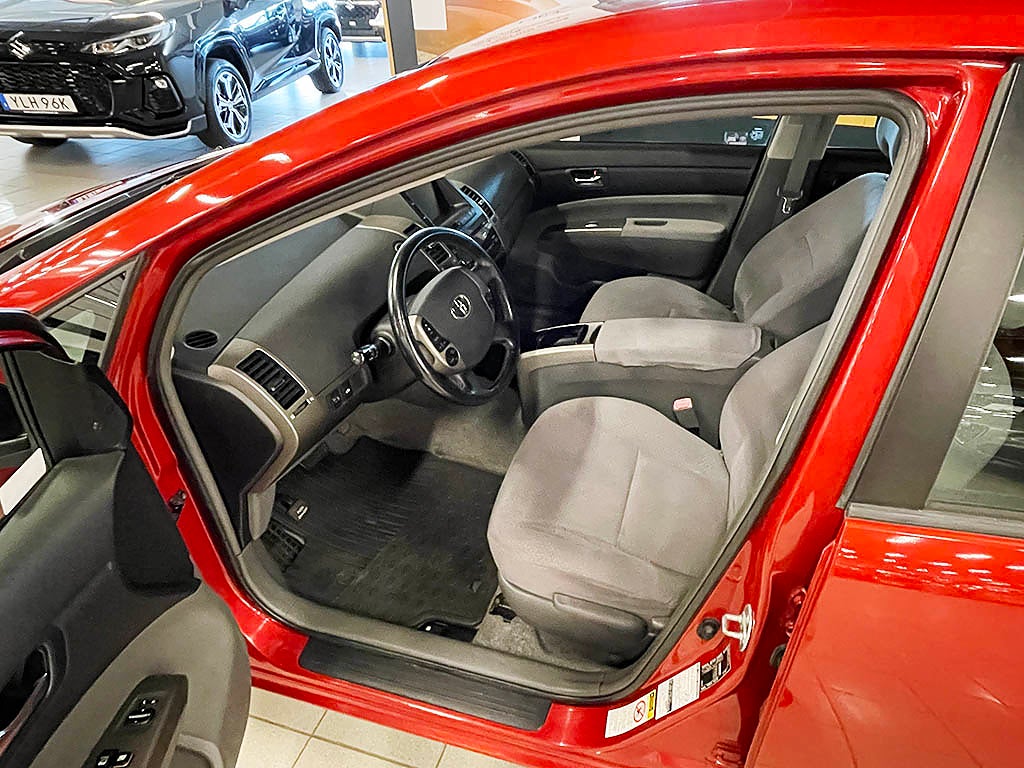 Toyota Prius 1,5 CVT