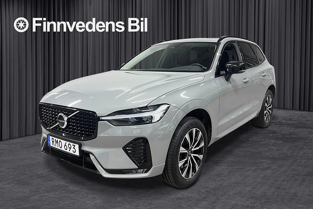 Volvo XC60 B4 AWD Diesel Plus Dark *DRAG/Voc/S&V-hjul*