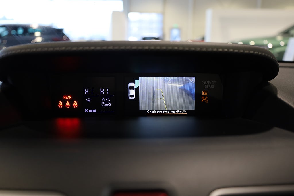 Subaru Forester 2.0 4WD XT 240 HK Drag M-Värme Pano Navi H&K Kamera 2018