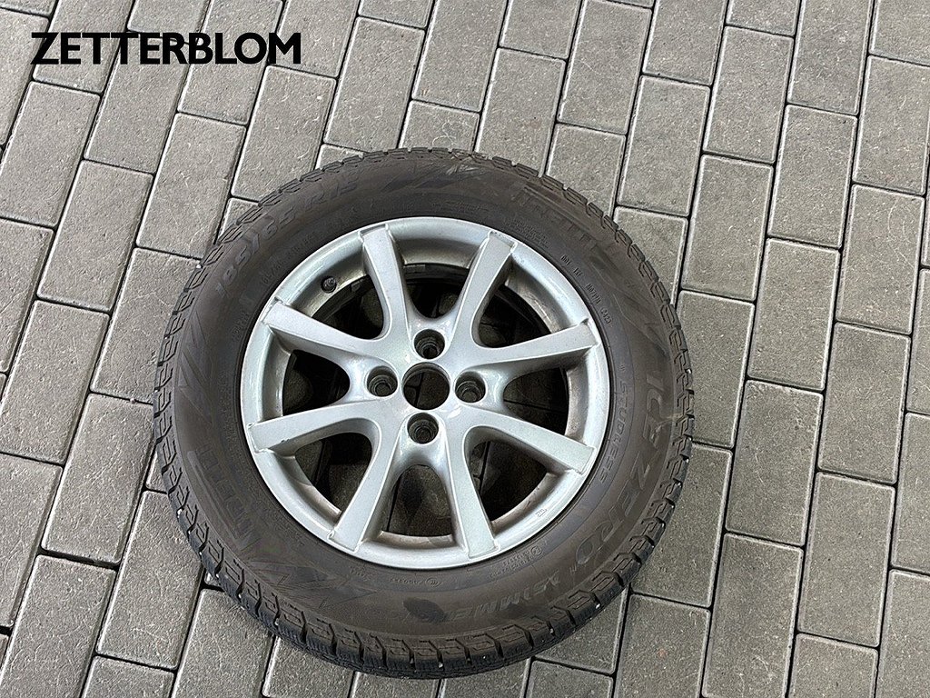 Halvkombi Mazda 2 13 av 16