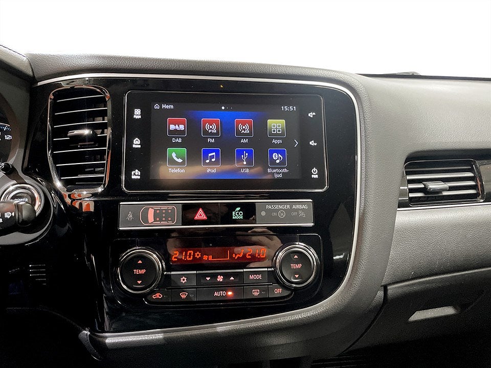 Bild på Mitsubishi Outlander Comfort PHEV 224hk Aut 4WD - B-KAMERA, RATTVÄRME