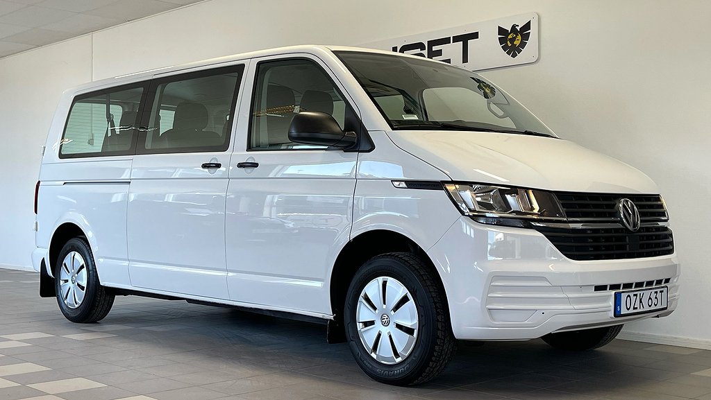 Volkswagen Transporter Kombi T30 2.0 TDI 9-SITSIG MOMS/VAT