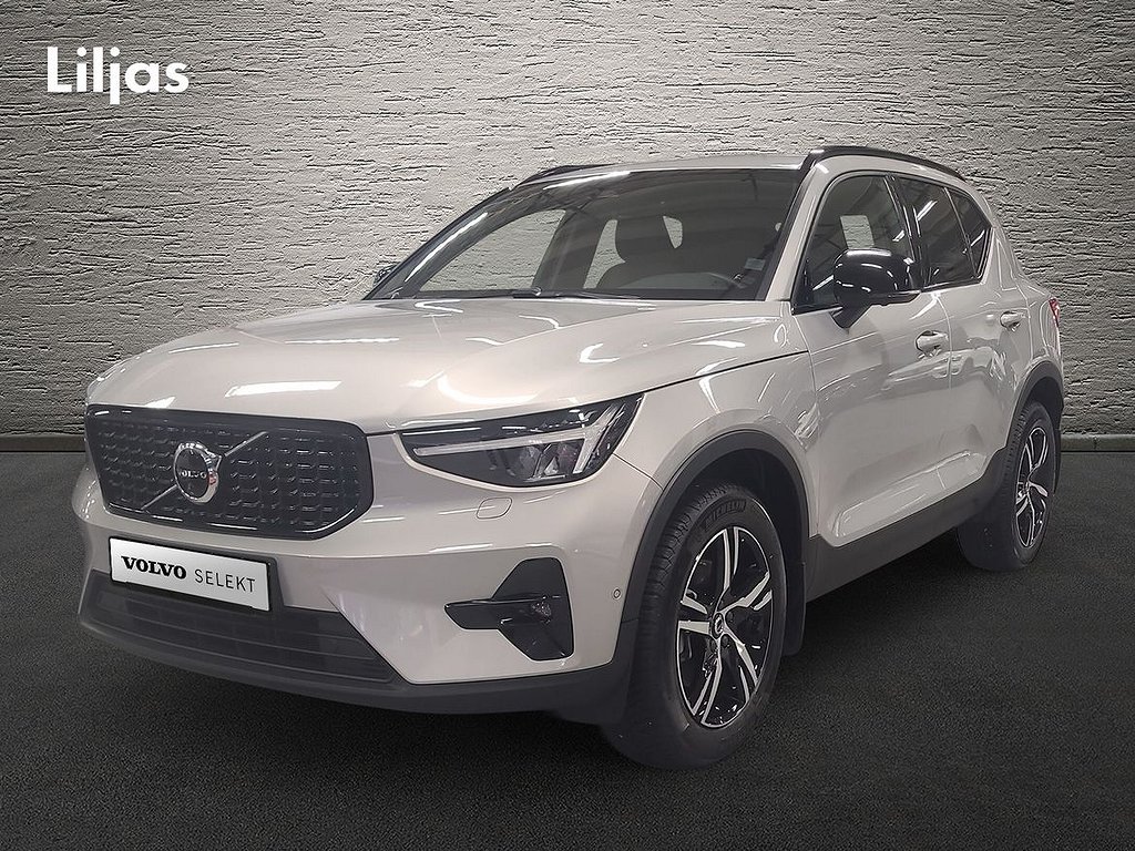 Volvo XC40 B3 FWD Bensin Plus Dark