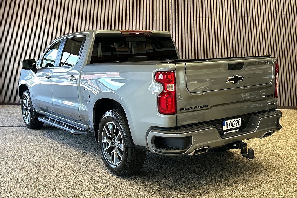 Chevrolet Silverado 1500 Crew Cab 5.3 V8 4WD RST *1878:- Skatt/år 220mil*