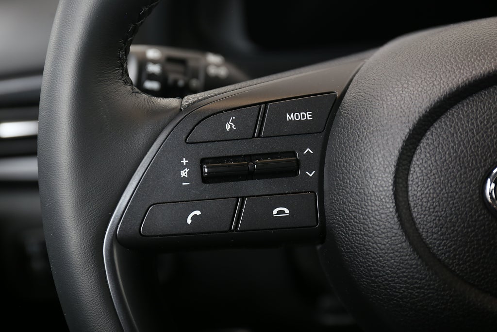 Hyundai Bayon 1.2 MPi Essential Manuell - 2025