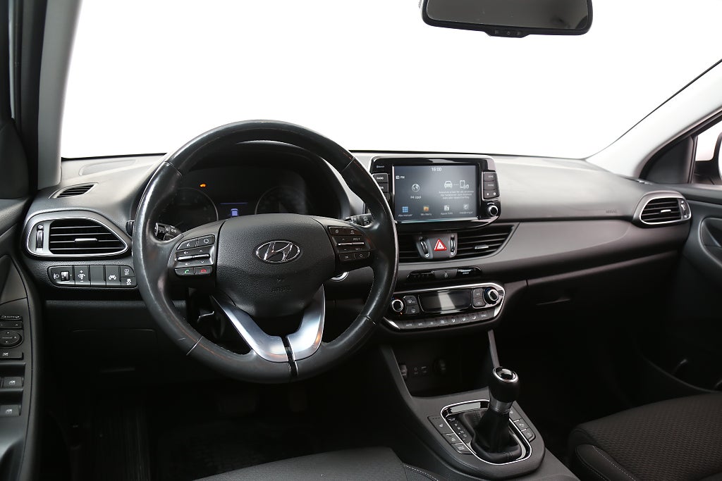 Hyundai i30 1,4 T-GDi 140hk Trend Kombi Aut CarPlay Kamera