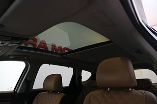 SUV Hyundai Santa Fe 24 av 32