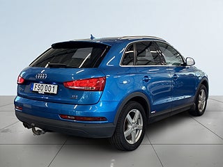 Audi Q3 2.0 TDI quattro S Tronic S&V-hjul Psens Dragkrok Navi – bild 6