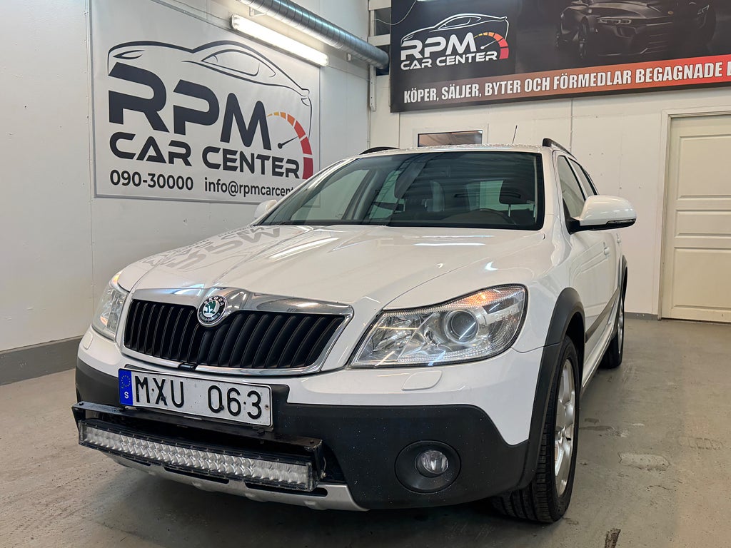 Skoda Octavia Scout 2.0 TDI DPF 4Motion Scout Euro 5/ NyServad 