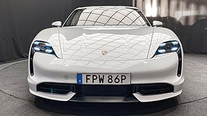 Porsche Taycan Turbo har 680 hästkrafter. 