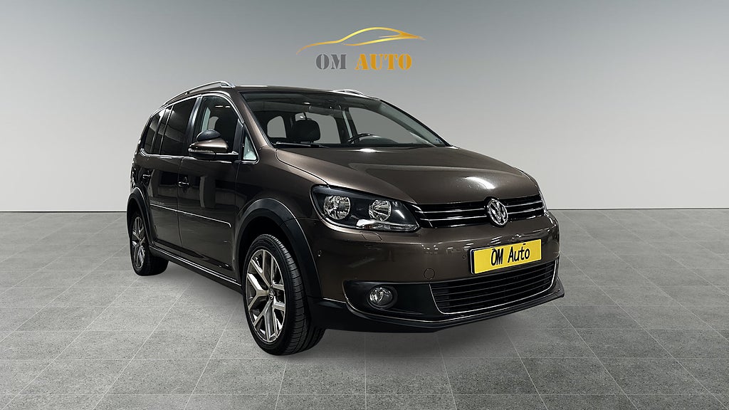 Volkswagen CrossTouran 7-seater 1.4 TSI DSG Sekventiell Euro 5