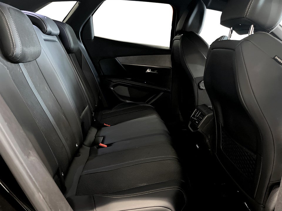 Bild på Peugeot 3008 GT 1.2 PT 130hk Aut B-KAMERA CARPLAY