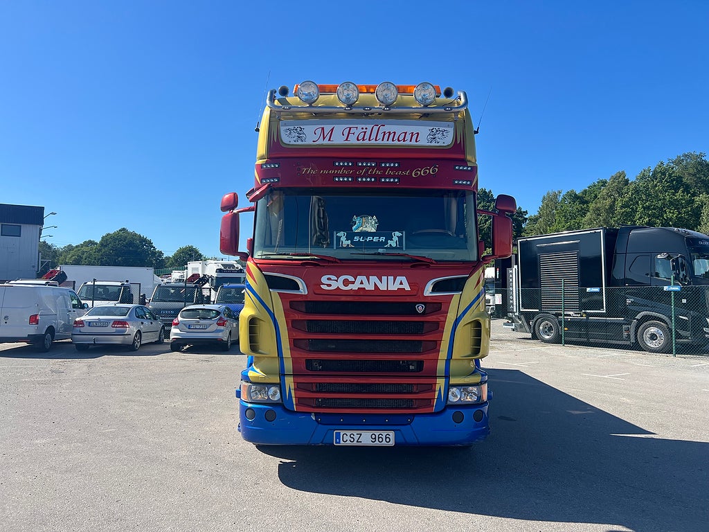 Scania R560 V8 6x4 Lastväxlare, Tandem
