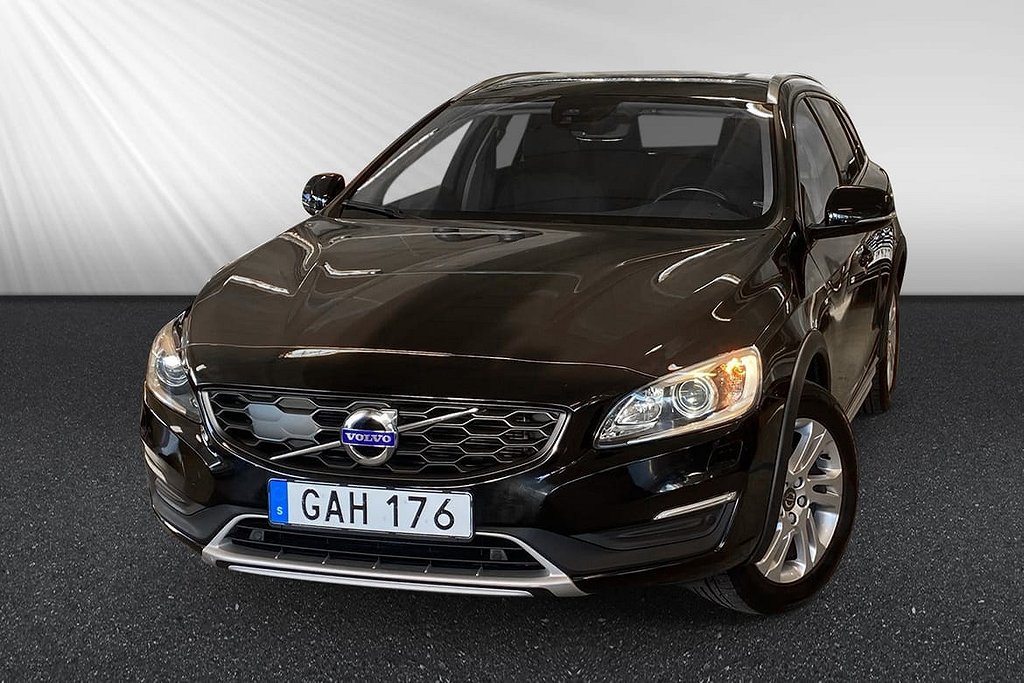 Volvo V60 Cross Country D4 AWD Classic Plus Drag Keyless VOC Navi Nyserv