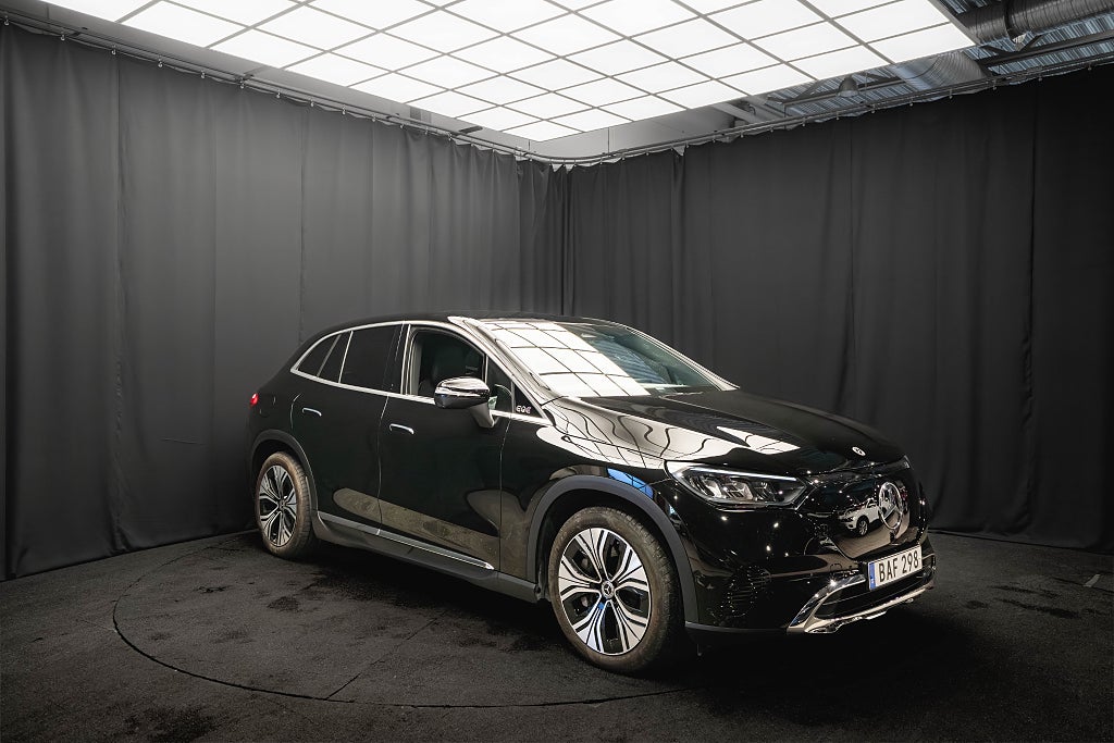 Mercedes-Benz EQE SUV 350 4M LUFT DRAG 360° DISTRONIC ELSTOL MINNE MOMS